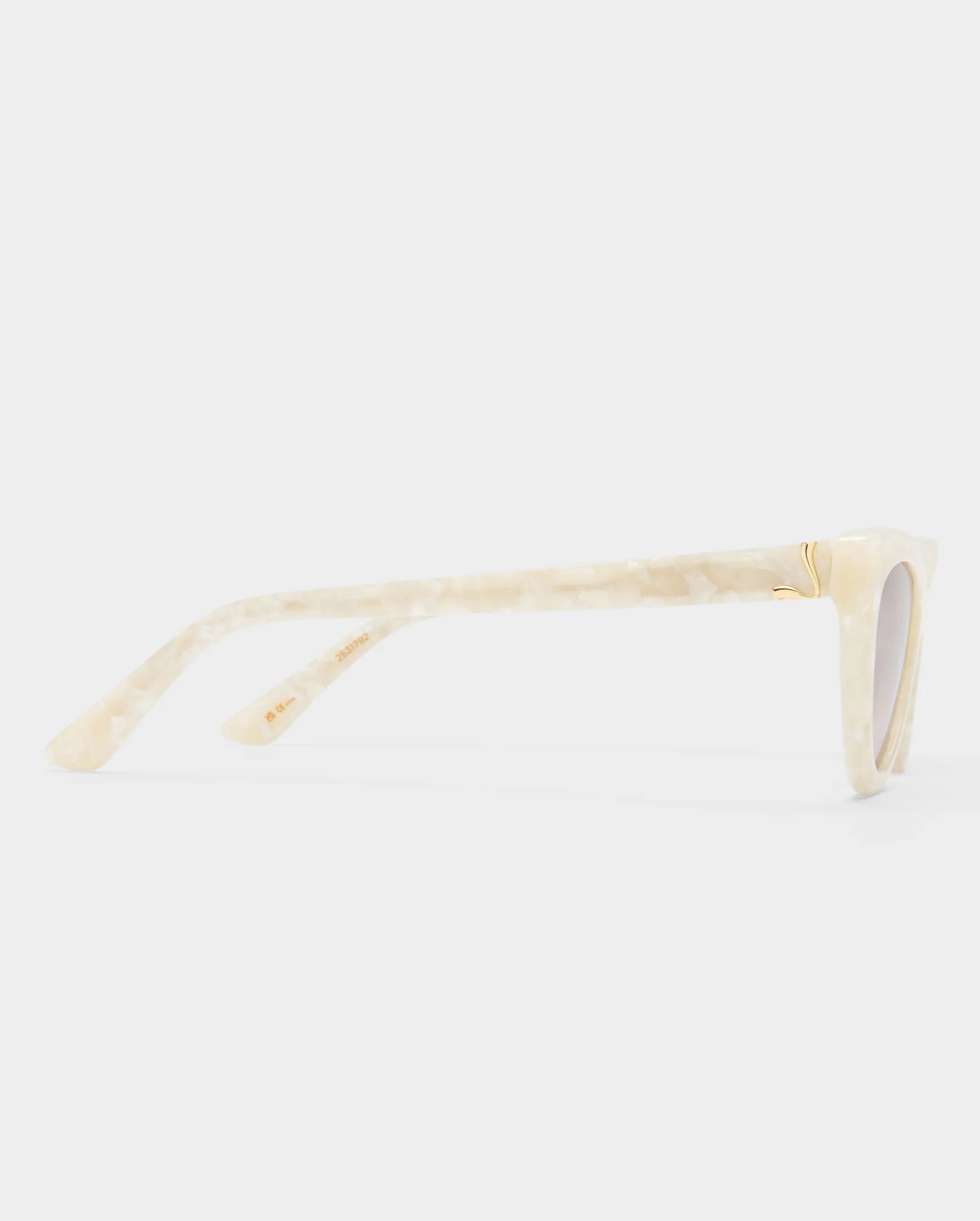 Luv Lou - The Leui Pearl