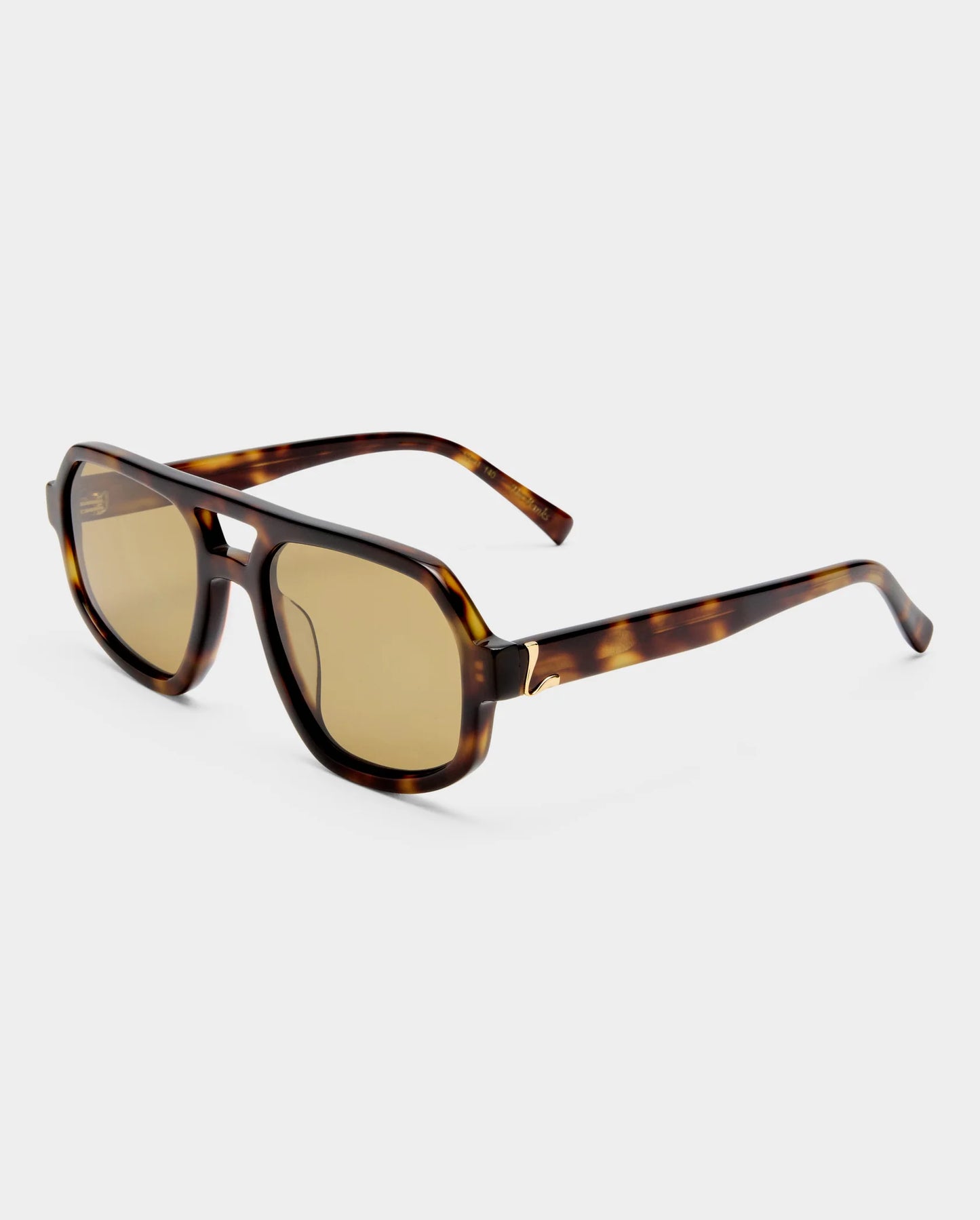 Luv Lou - The Banks Moss Tort