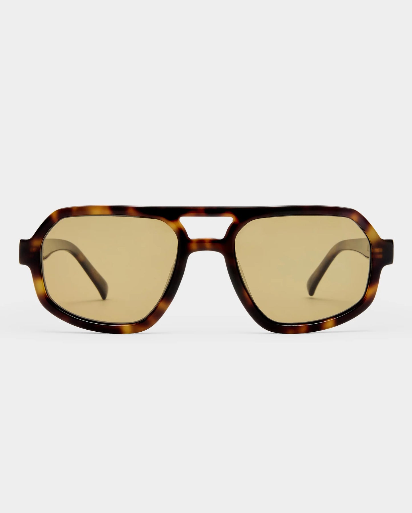 Luv Lou - The Banks Moss Tort