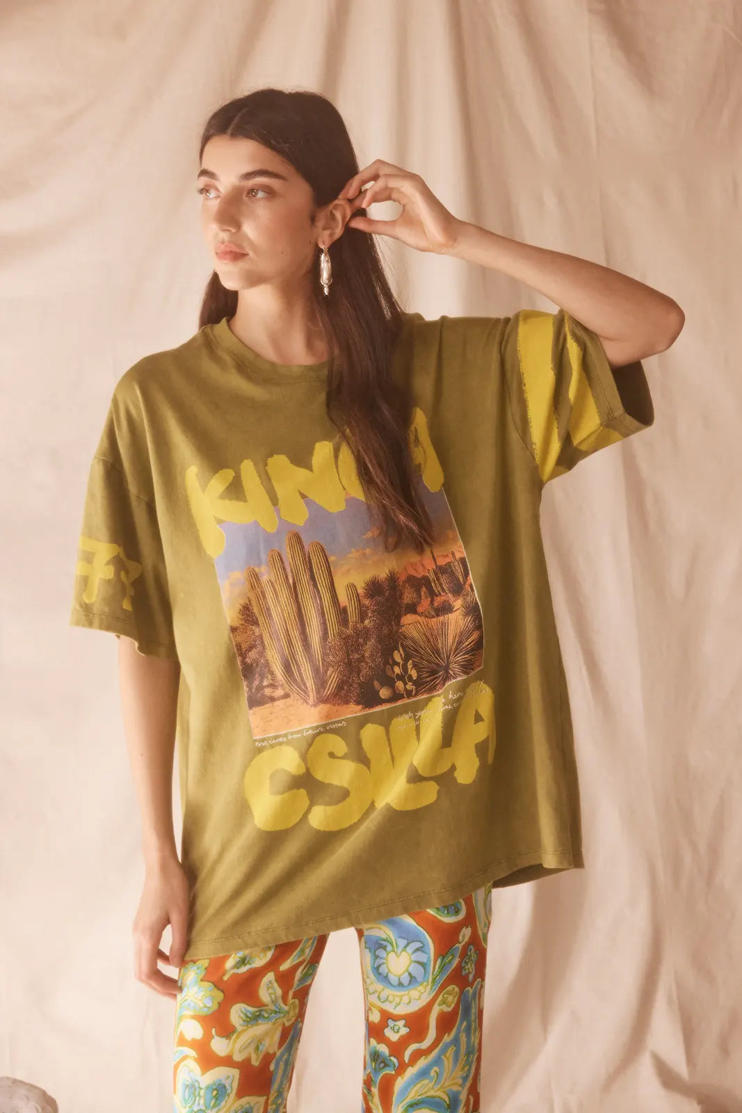 Kinga Csilla - Cacto Jardim Tee