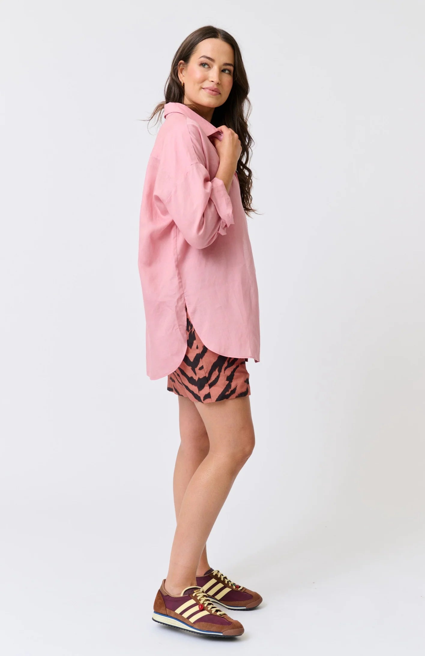 Cartel & Willow - Malia Shirt in Taffy