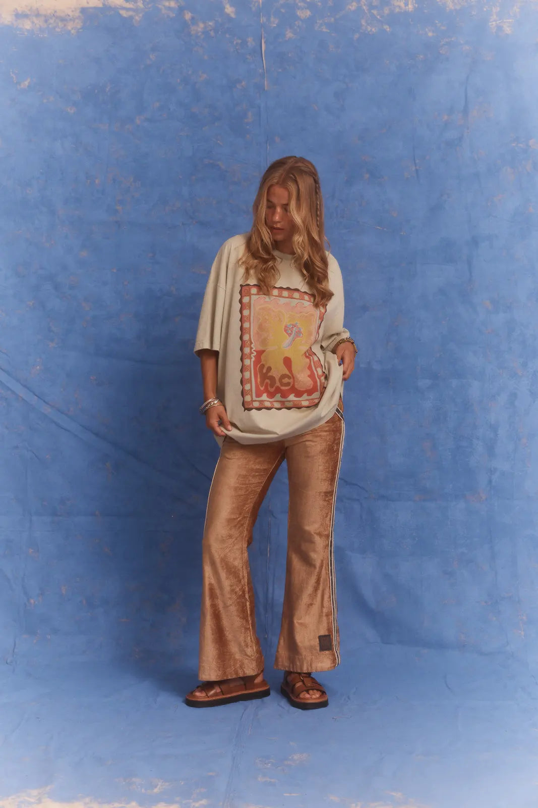 Kinga Csilla - Hibiscus Tee