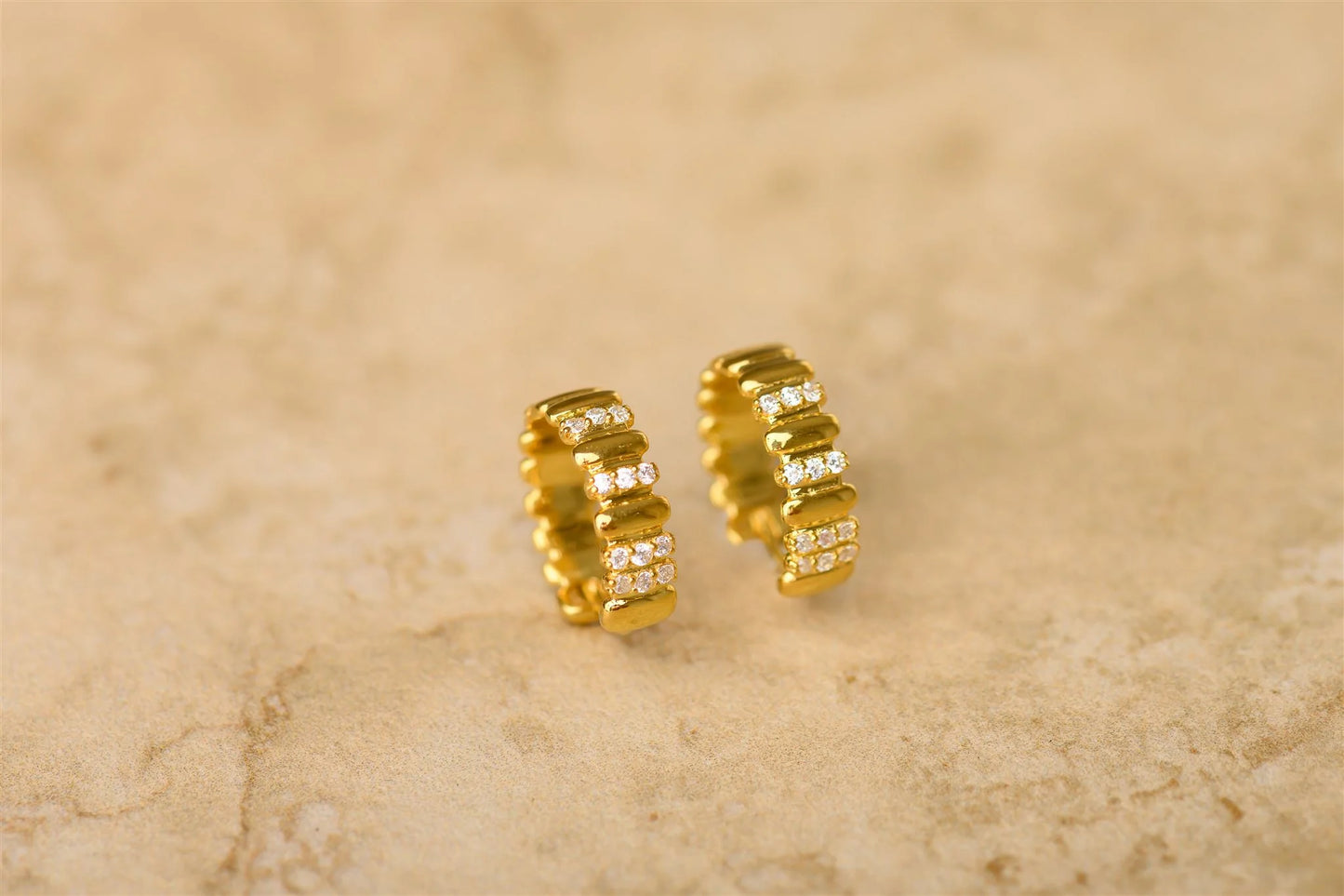 Indigo & Wolfe - Glow