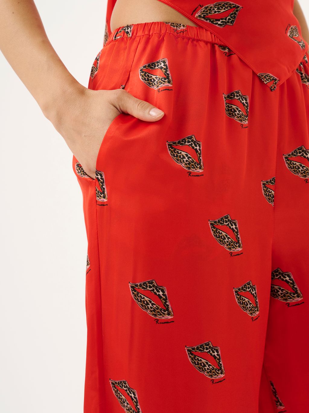 ROAME - Miles Pant in Jungle Kiss