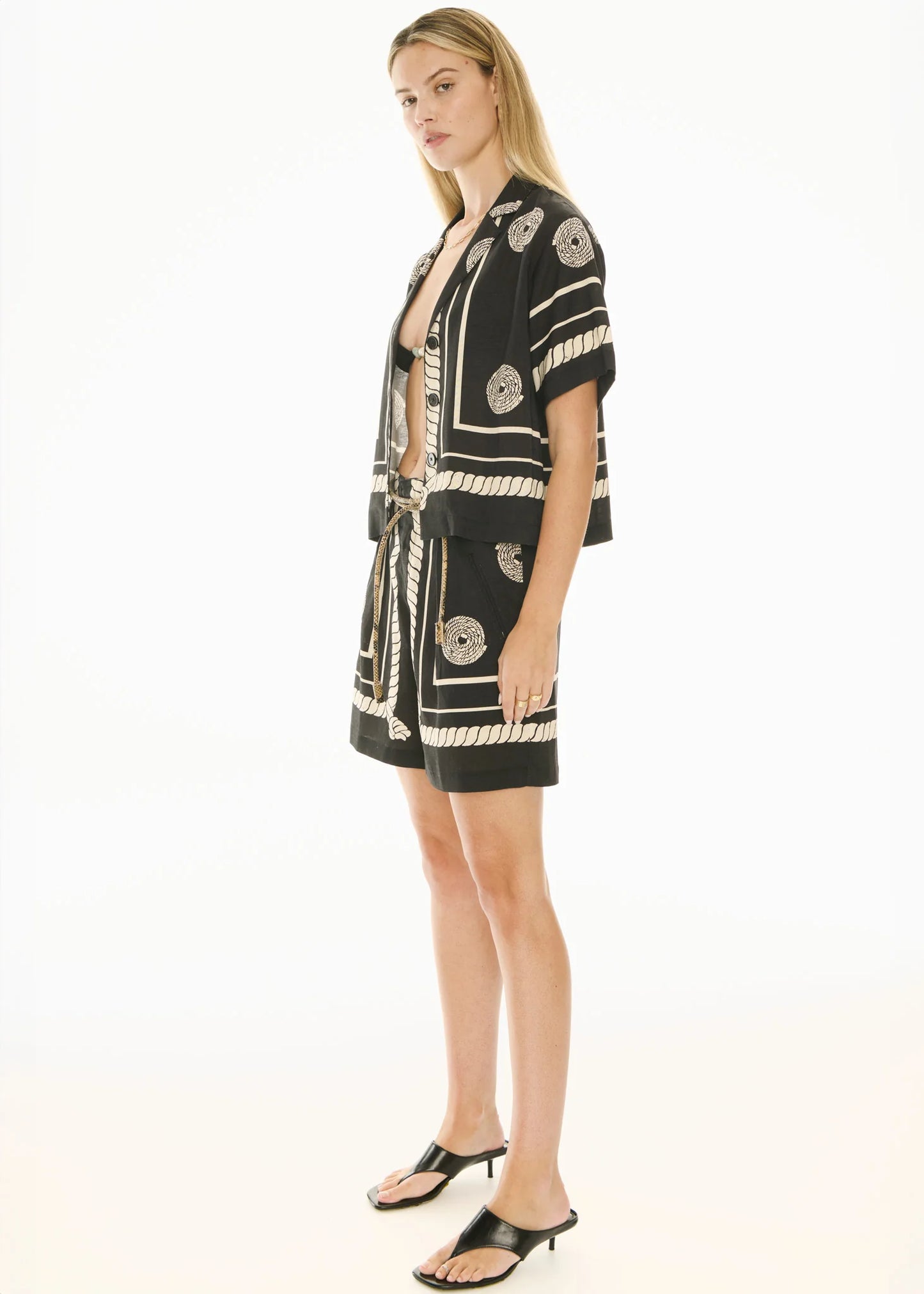 POL - Tangle Shirt Black/Pebble