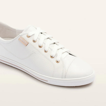 FRANKIE4 - Nat III White Pebbled