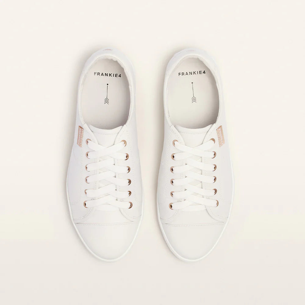 FRANKIE4 - Nat III White Pebbled