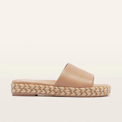 Frankie4 - Lucia Camel