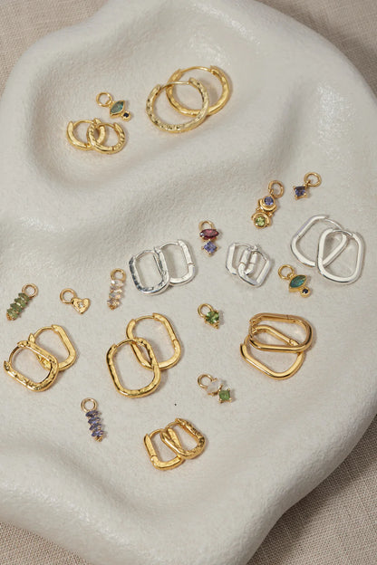 Toni May - Paperclip Polished Gold Huggies - Large