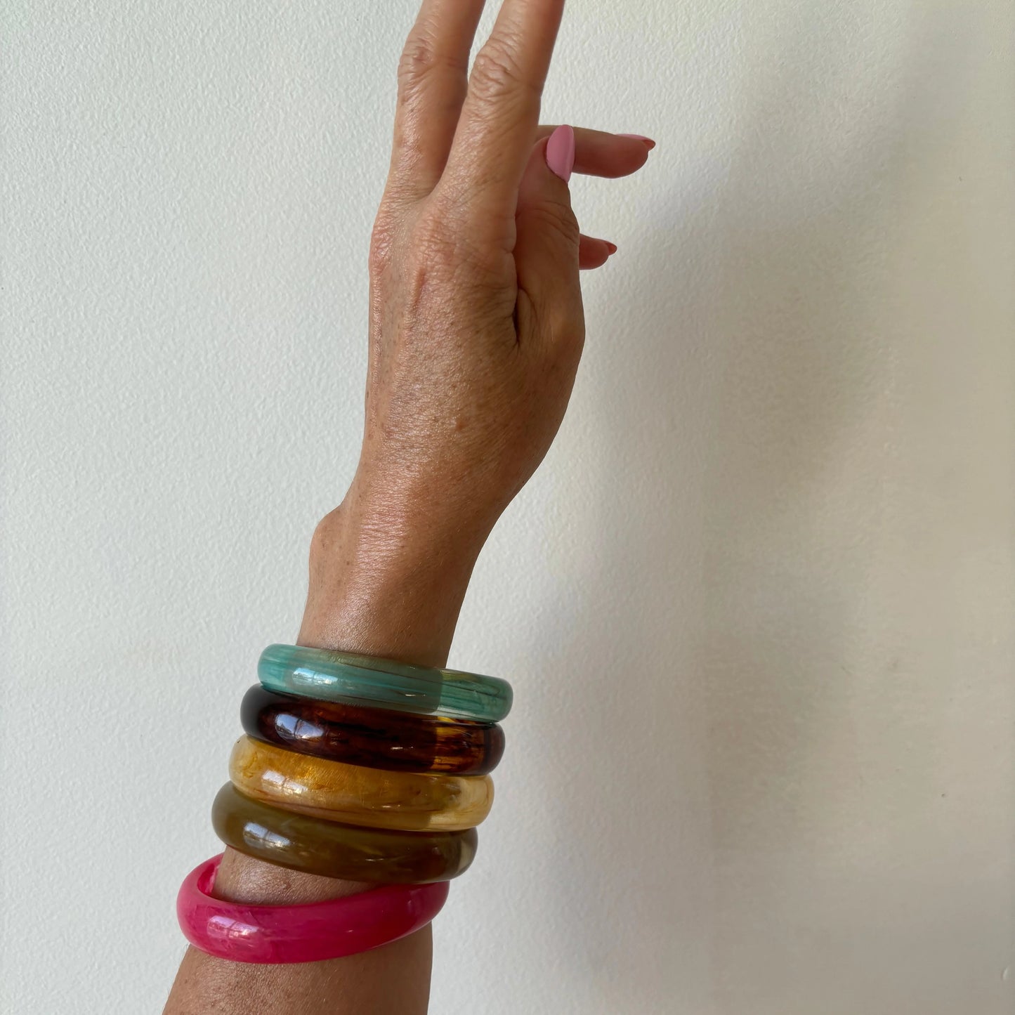 Salty Safari - Medium Resin Bangle Pink