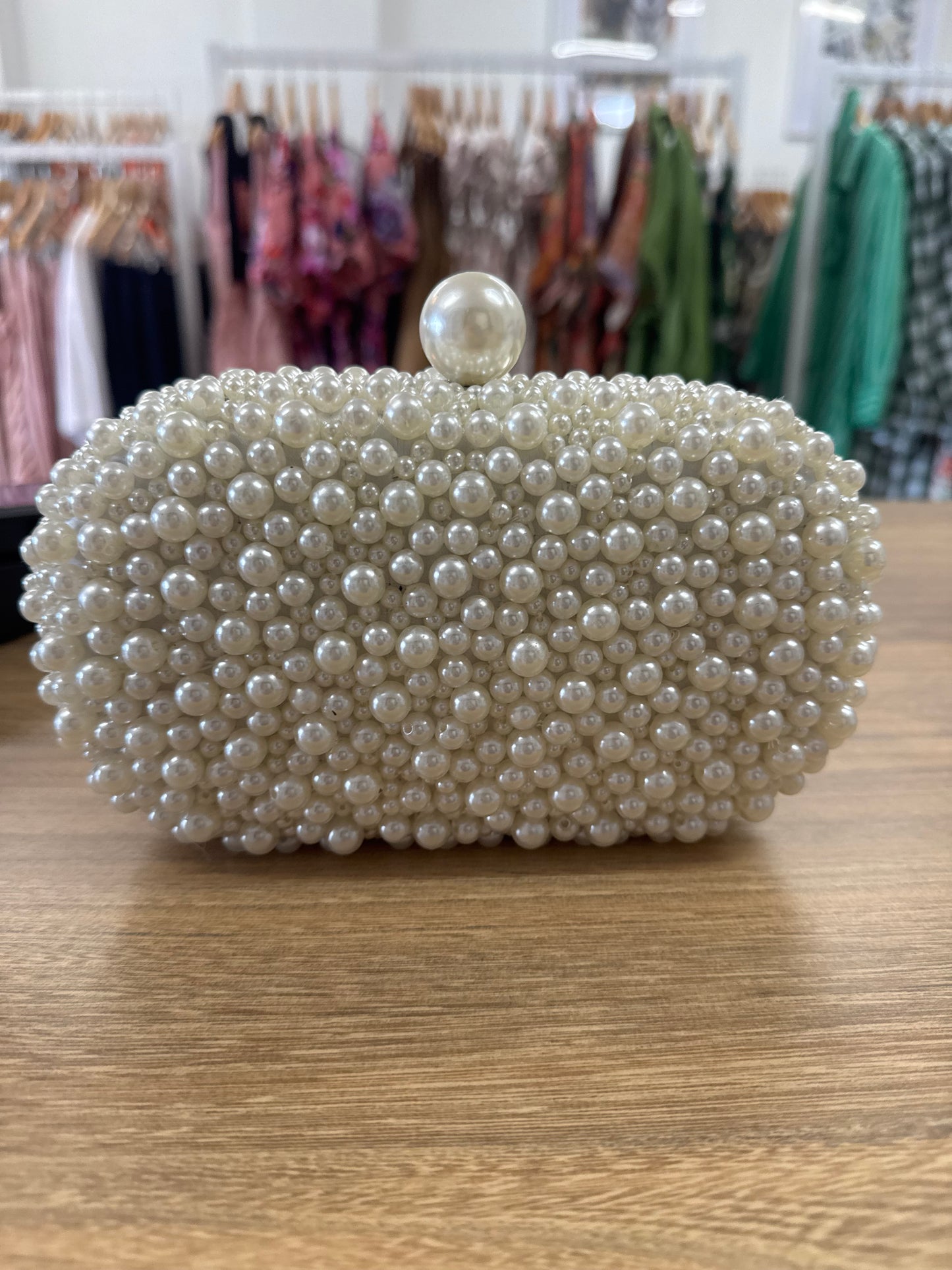 Olga Berg - Valentina Pearl Clutch