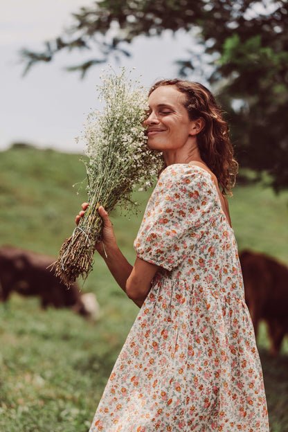 Oak Meadow - Ivy Smock Midi in Maria Garden