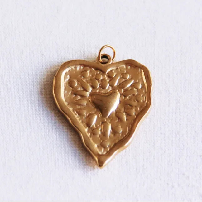 Bazon - Solid Heart Charm