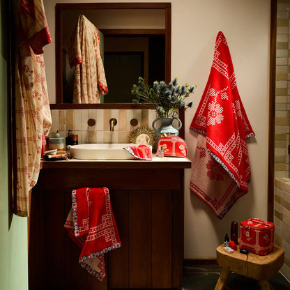 Sage & Clare - Bonny Bath Sheet Poppy
