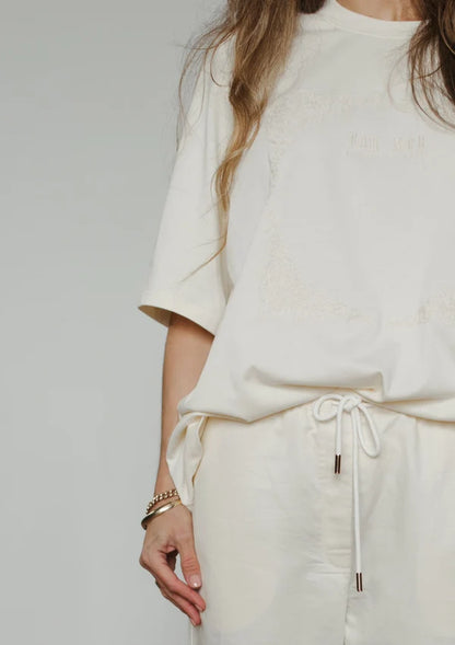 FAR MER - Paisley Emboss Crew Tee
