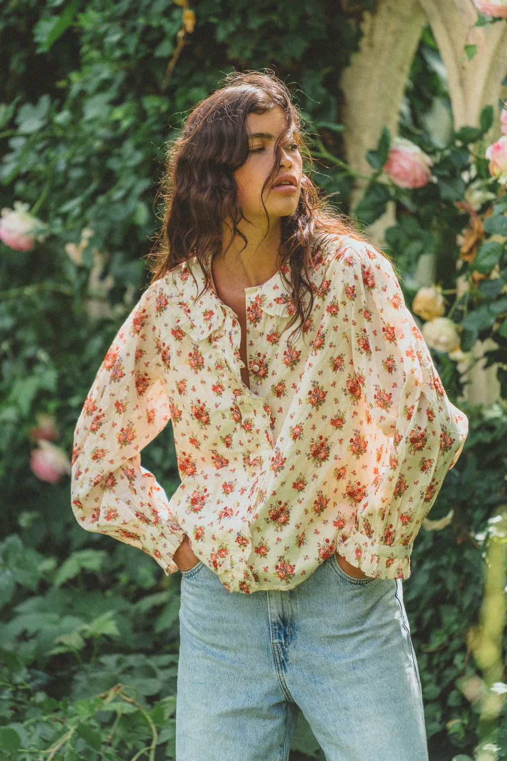 Oak Meadow - Billie Long Sleeve Blouse in Farmhouse Bloom